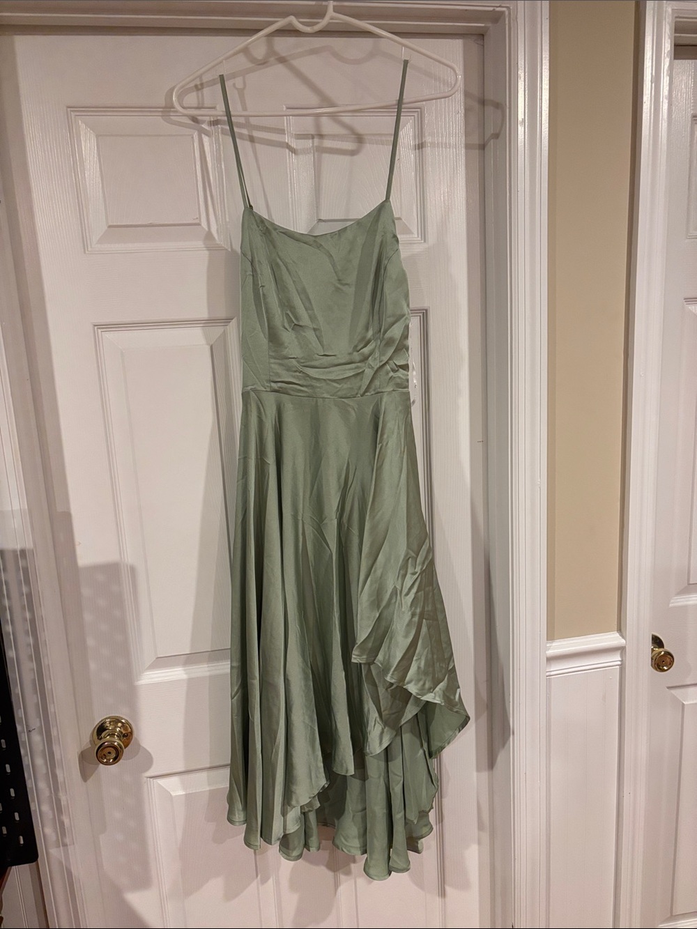Lulus soft Sage Green Draped Decorative Fabric Panel